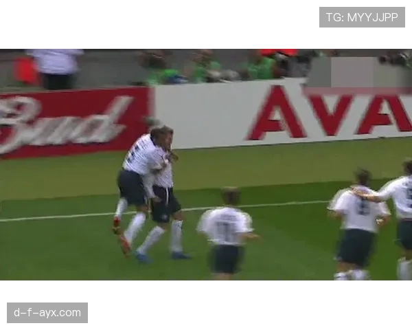 从鲁尼到凯恩：英格兰锋线传承闪耀，新世代前锋备受瞩目