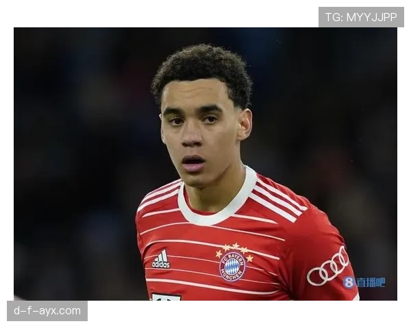 穆西亚拉：以激情与责任铸就未来，状态火热备受期待