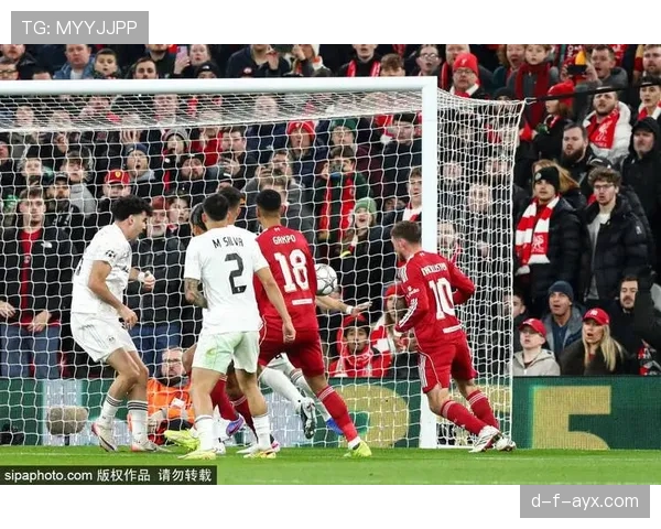 滕哈赫战术转型：快速反击成曼联新进攻利器