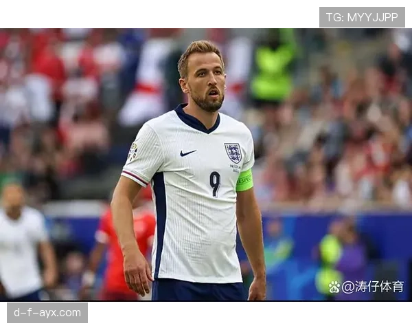 哈里·凯恩与C罗同位置数据及荣誉对比分析